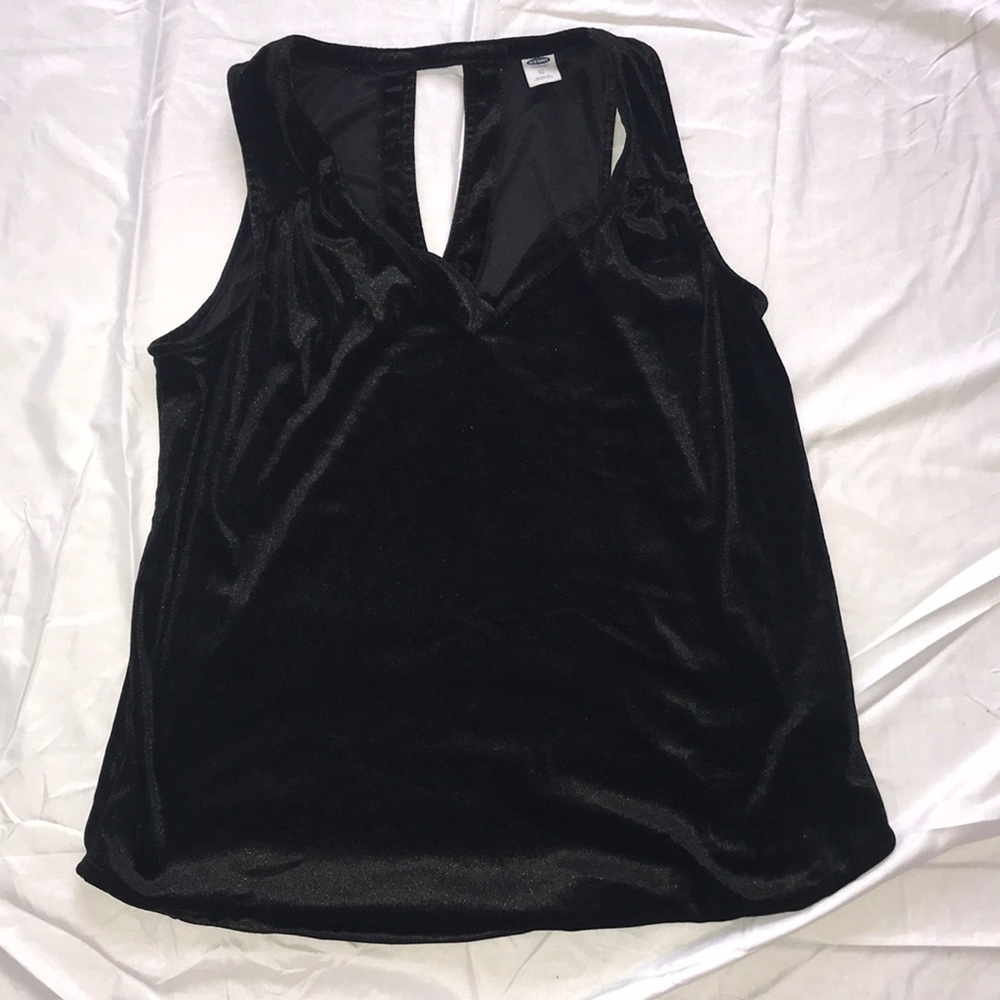 Black velvet material top